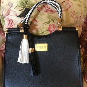 Bebe NWT Natalie Shopper Black White